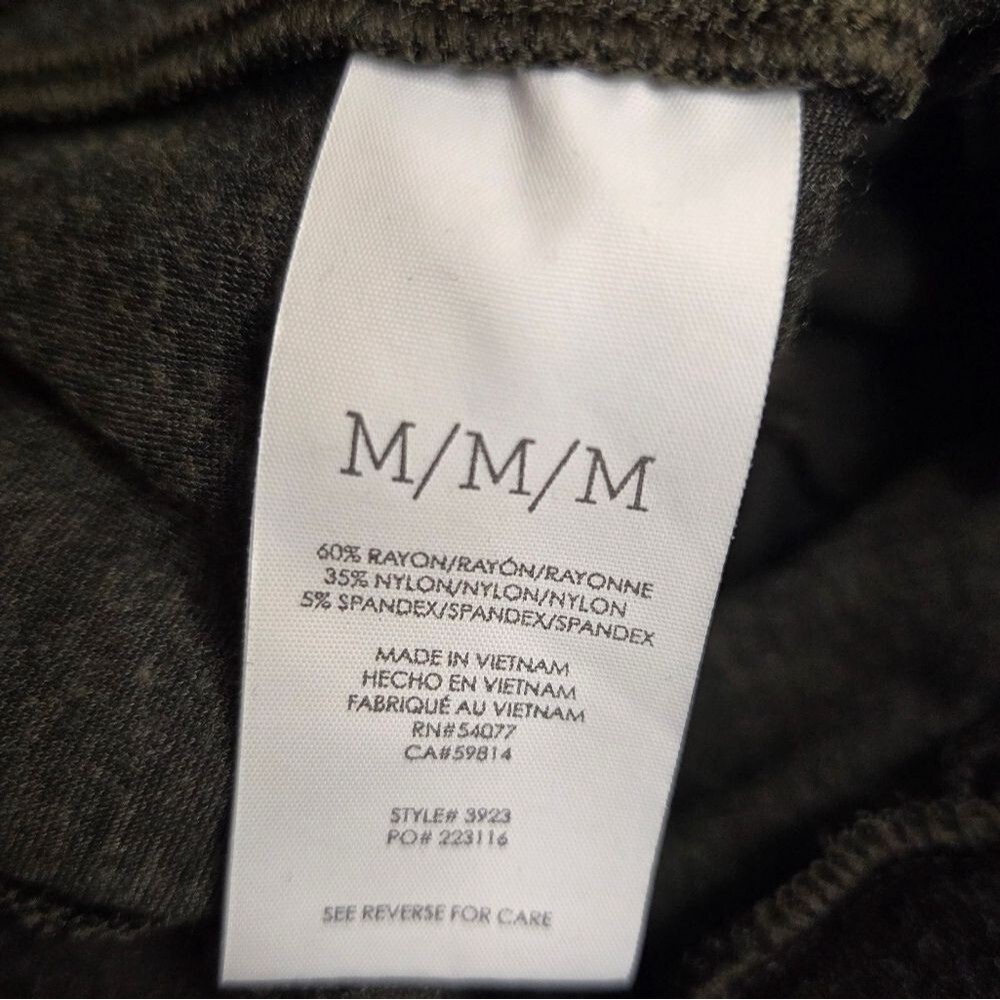 Cabi 3923 Womens Pivot Jogger Pants Sz MED Olive Green Pull On Travel Athleisure - Picture 8 of 9
